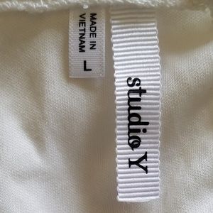 Studio Y Tops - Studio Y - top Studio Y Tops - Studio Y - top